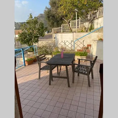 Leone * Sperlonga